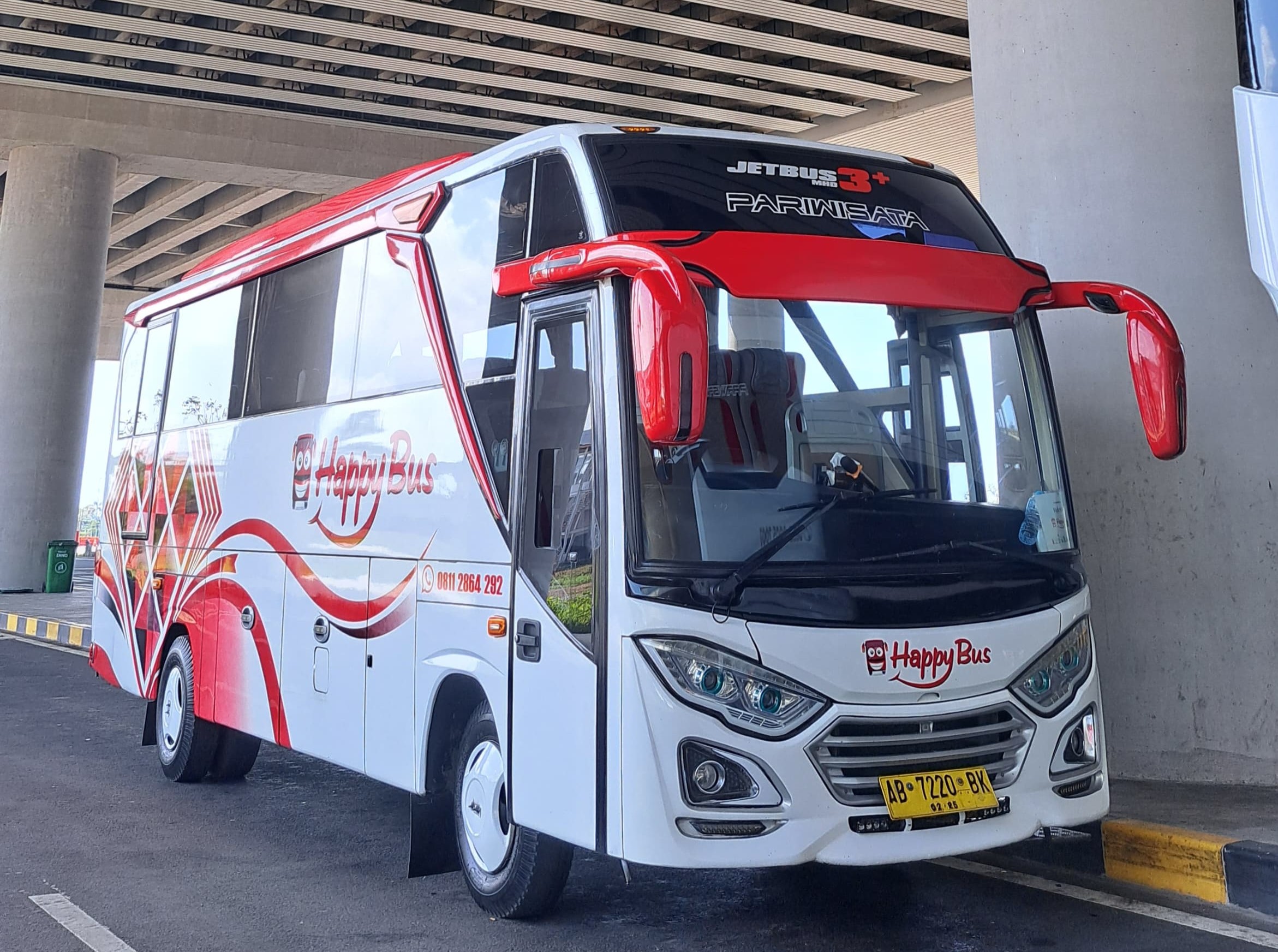 Read more about the article Jangan Lupa Cek Ini Dulu! Checklist Bagi Penumpang Sebelum Naik Bus Pariwisata